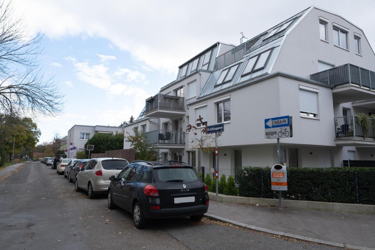Modern Apartment With Tiny Garden Near City Center Wien Exteriör bild