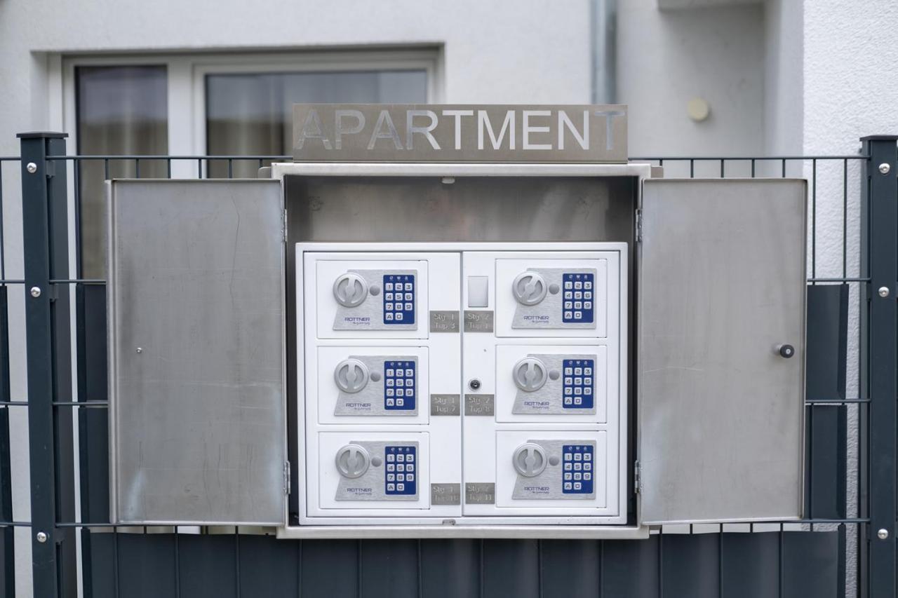 Modern Apartment With Tiny Garden Near City Center Wien Exteriör bild